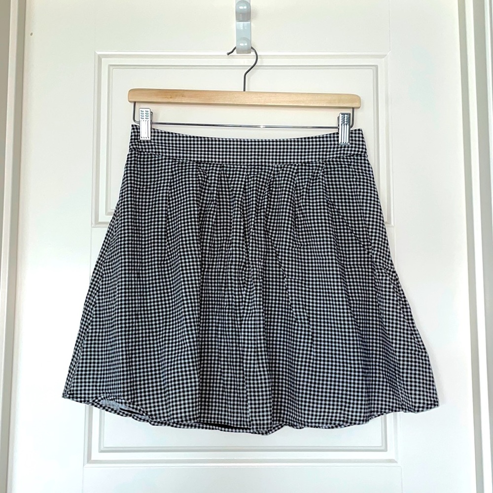 Old Navy gingham skirt
